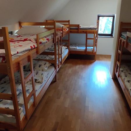 Dom Pristava Hotel Jesenice Bagian luar foto