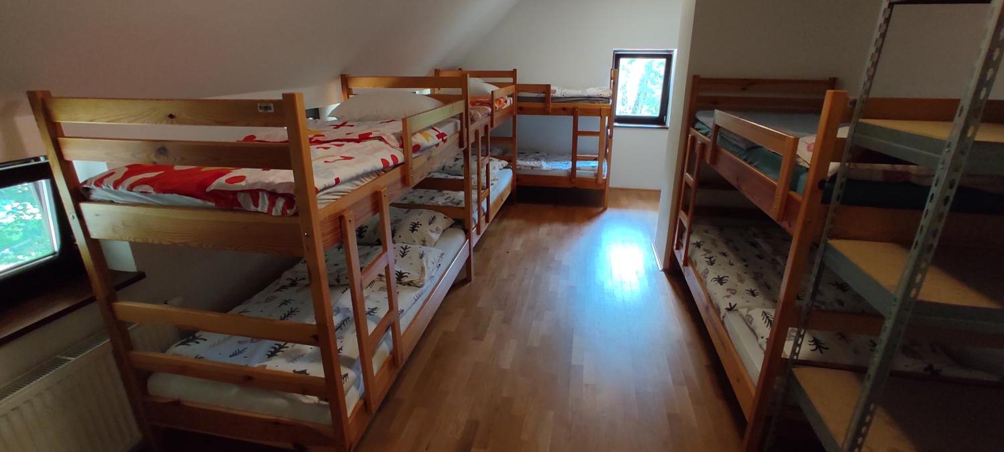 Dom Pristava Hotel Jesenice Bagian luar foto